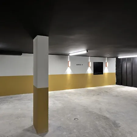 Duplex 4 A Meribel, Pres Du Centre Et Des Pistes, Avec Services De Conciergerie - Fr-1-613-47 Les Allues
